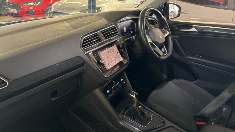 Volkswagen Tiguan 1.5 TSI 150 Elegance 5dr DSG Petrol Estate